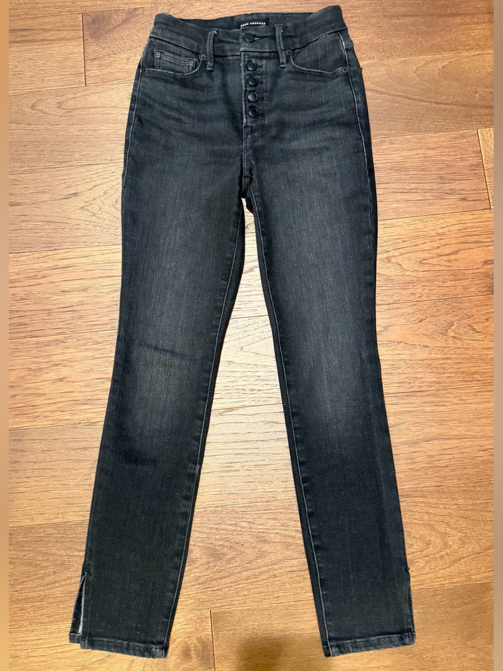 Good American Black Skinny High-Rise Button-Fly Jeans